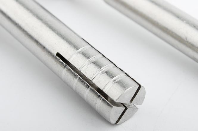 Анкерный болт Drop-in Hit