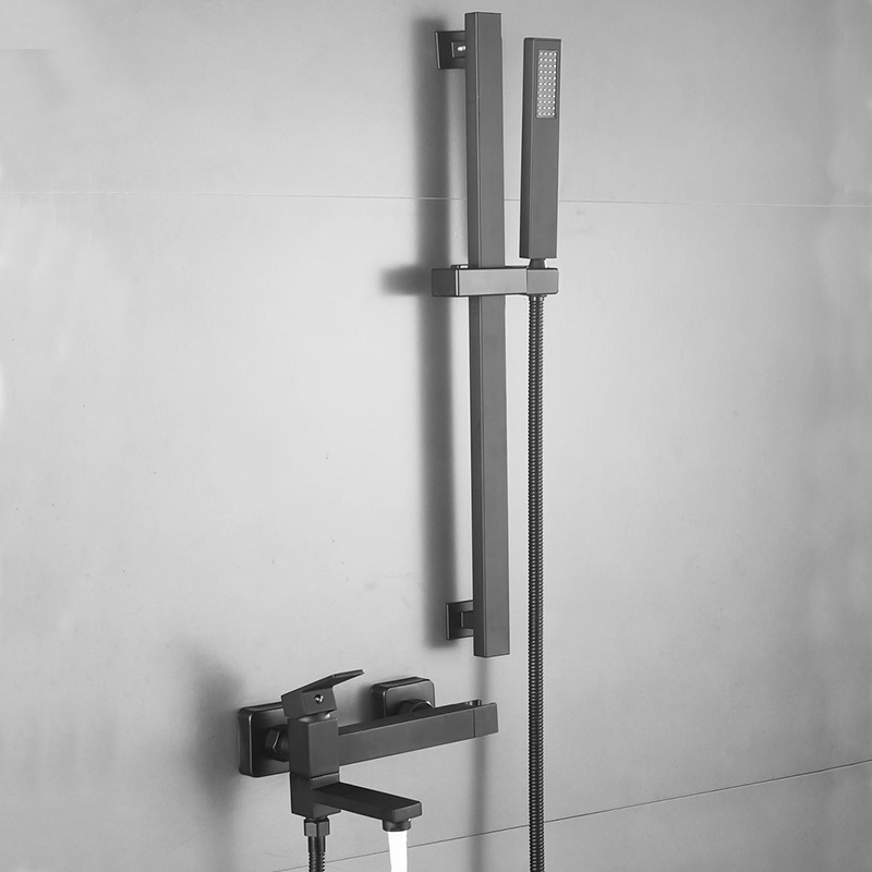 Смеситель для биде с гигиеническим душем, настенный