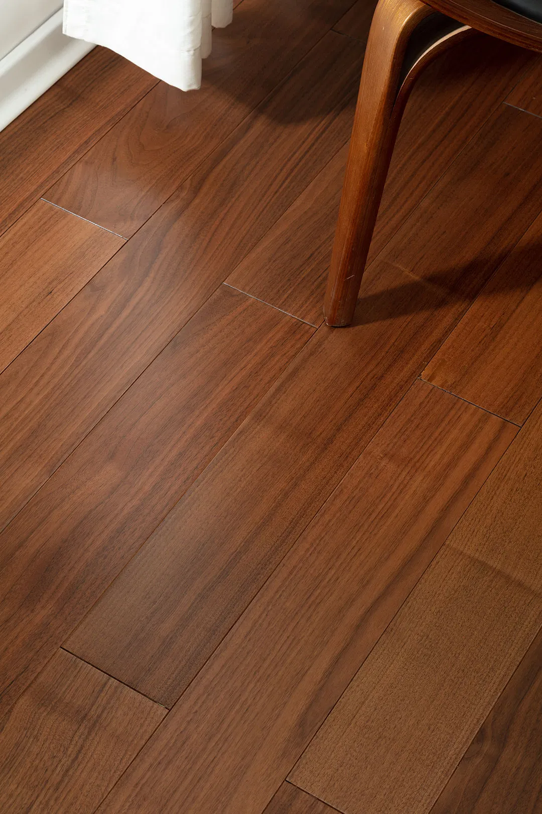 Водостойкий ламинат Super High Gloss 8мм и 12мм