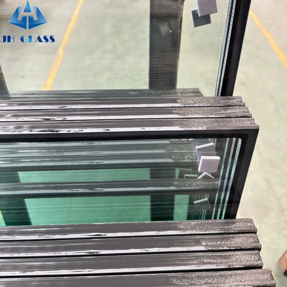 4mm+6A+5mm, Clear Plain, Ultra Clear, Top Quality, Float Clear Process, Vacuum, Window, Toughened Insulated Glass for Door, Windows