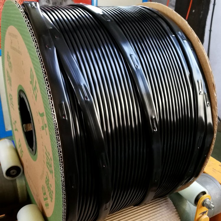16mm Agriculture Greenhouse Drip Pipe Flat Emitter Drip Tape