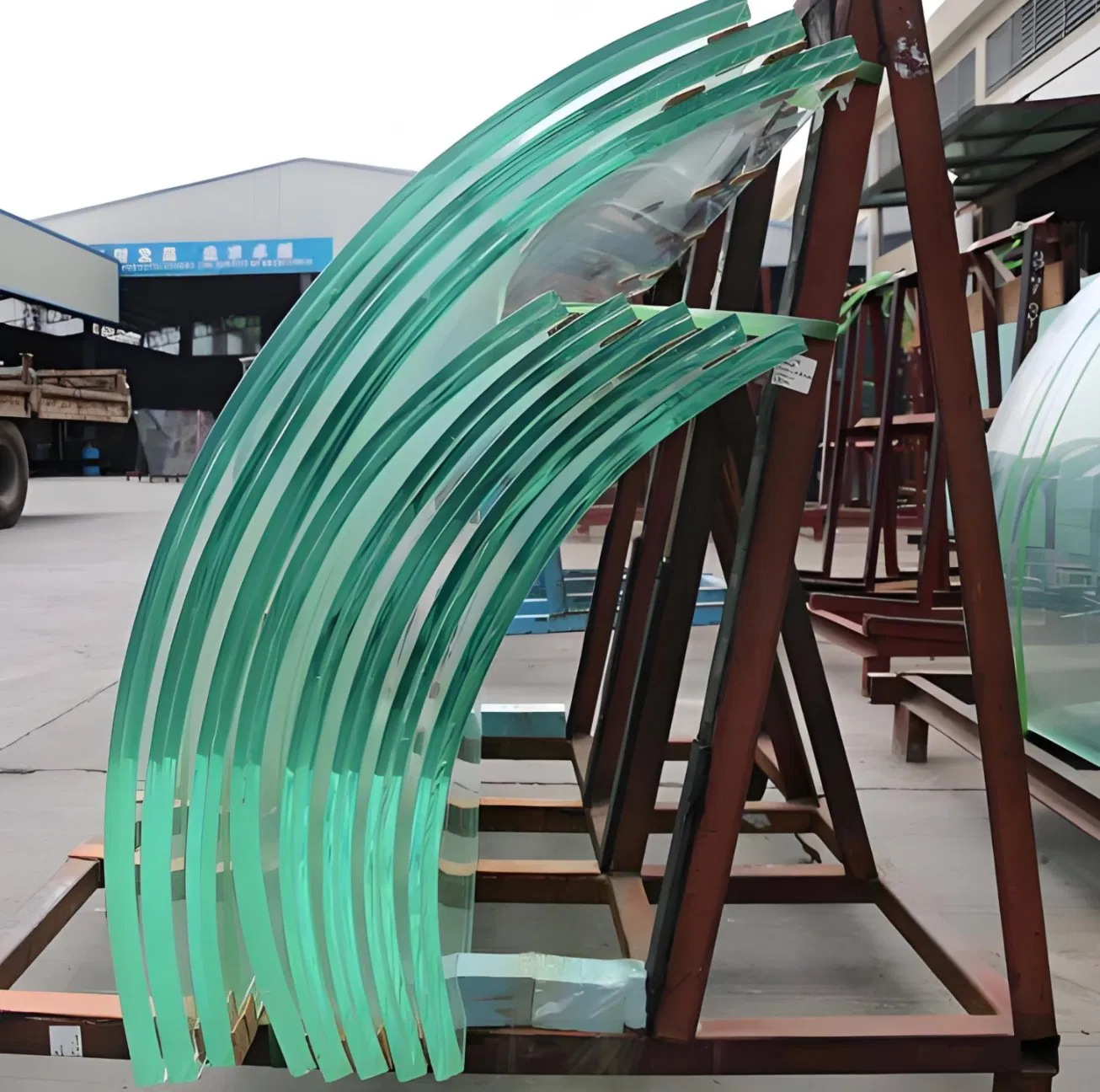 Premium Curved Tempered Glass Panels for Stylish Spaces