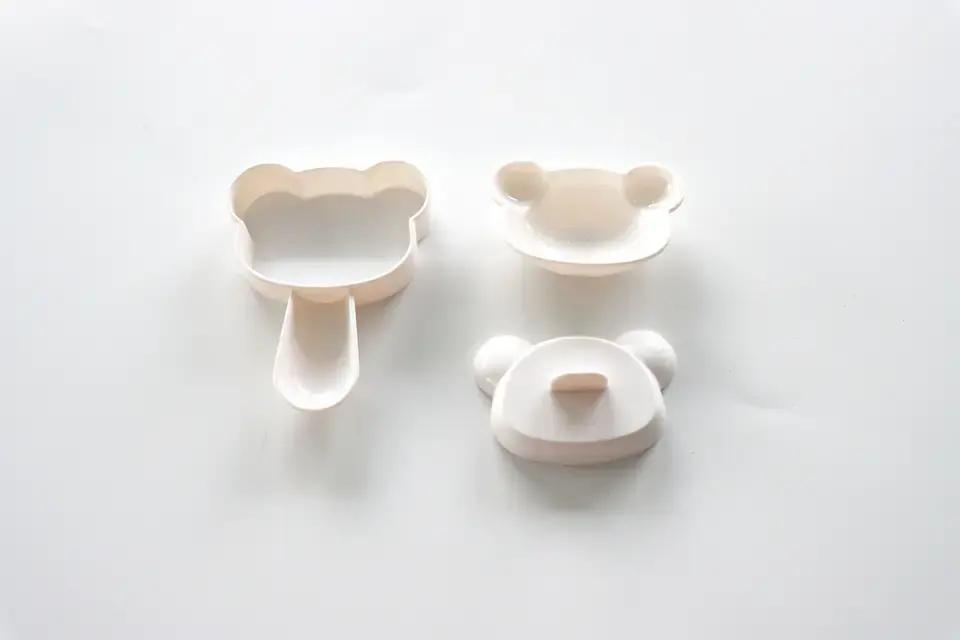 Plastic Cute Animal Bear Shape Riceball Molds Embossing Moulds Onigiri Bento Sushi Tool for Kids