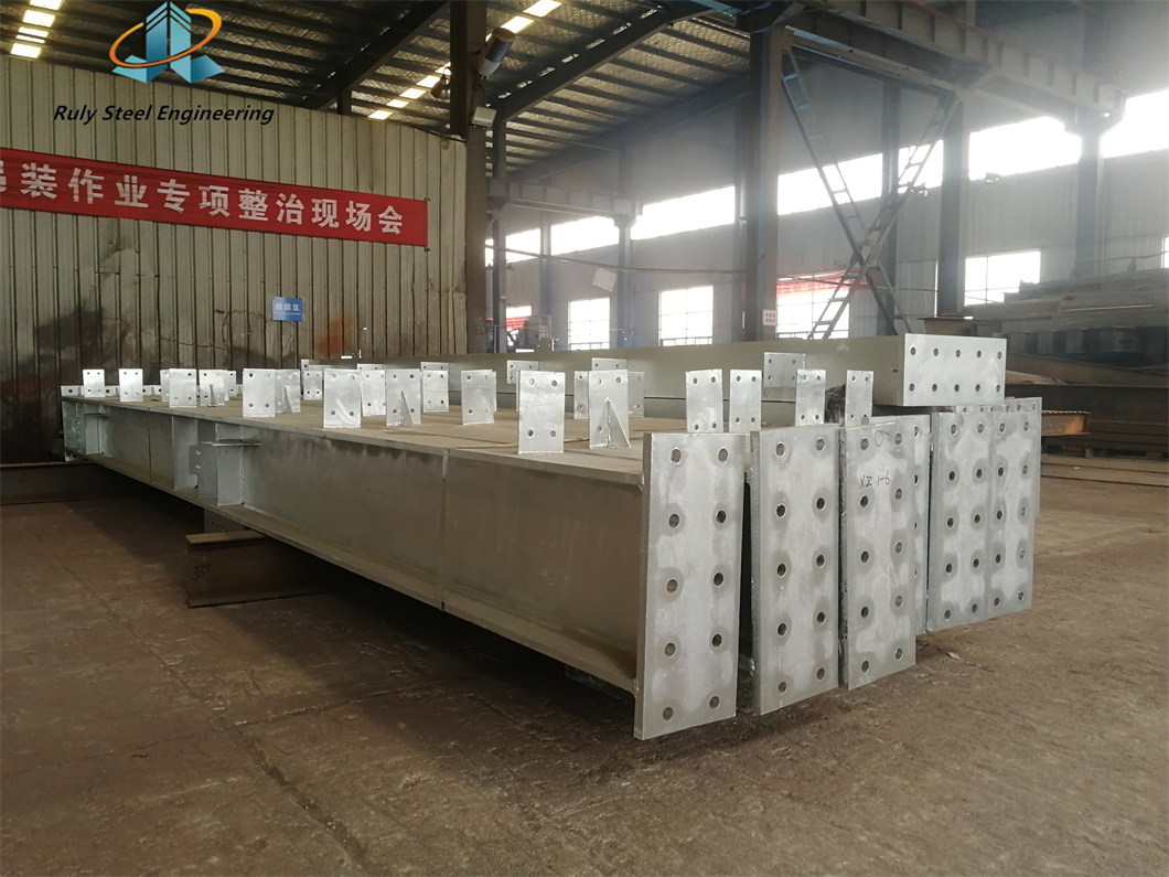 Q235B/Q355b ISO CE Certification Hot-Dipped Galvanized/Surface Layer Painted Twice Light Steel Structure H Section Column/Beam