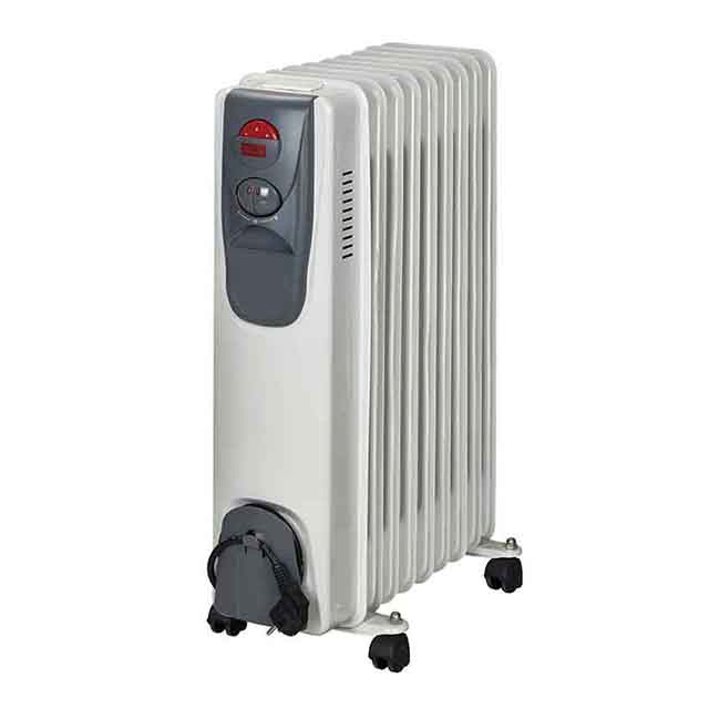 2000W Portable Oil Heater with an Adjustable Thermostat for Quiet Indoor Comfort.