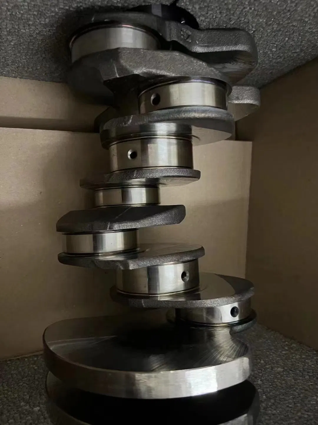 Коленчатый вал двигателя Volkswagen Passat, Jetta, Audi A4 A6