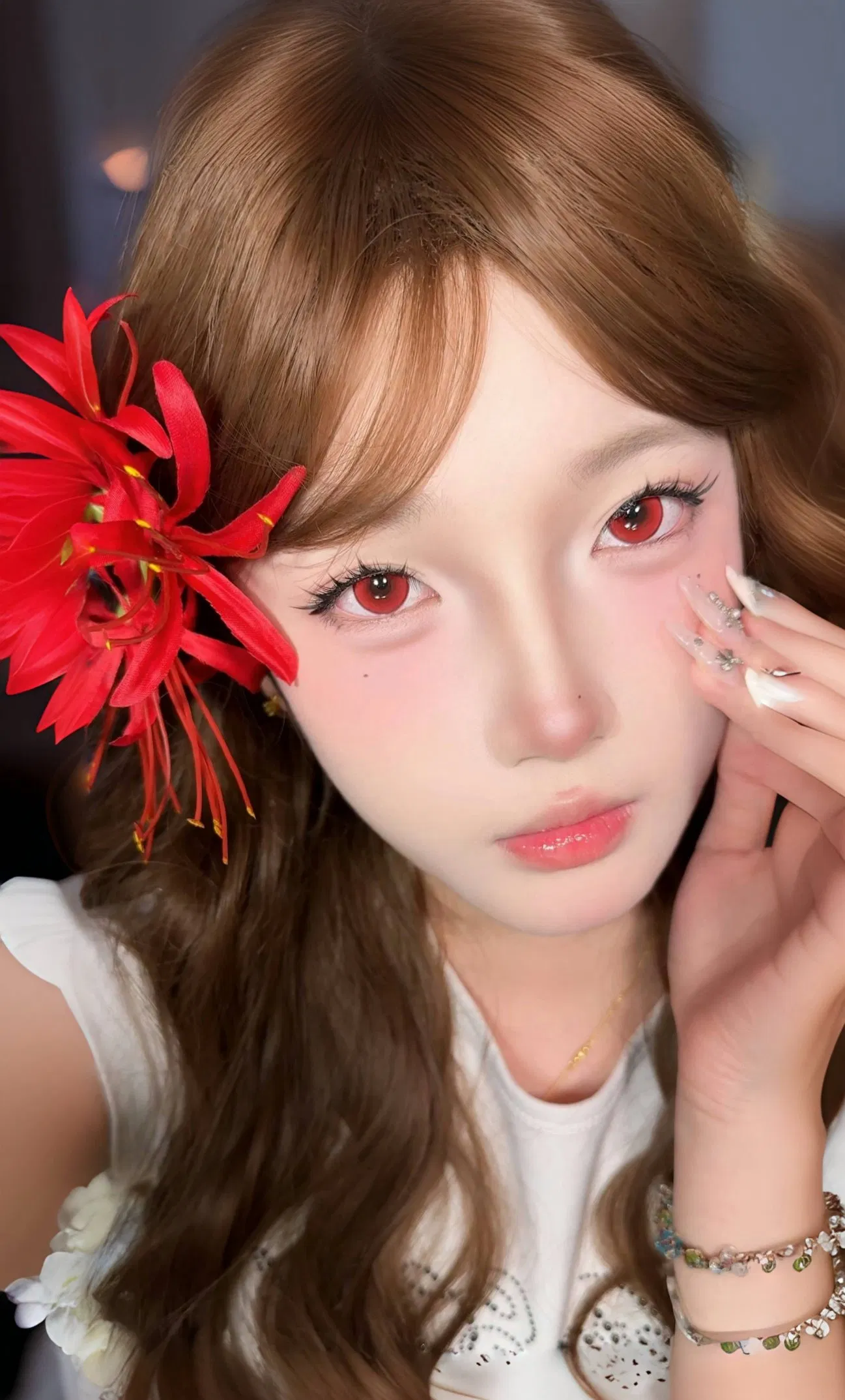 Vibrant Red Cosmetic Contact Lenses for Every Event