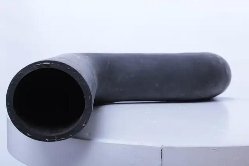 Верхний патрубок радиатора Sinotruk HOWO WG9731530045