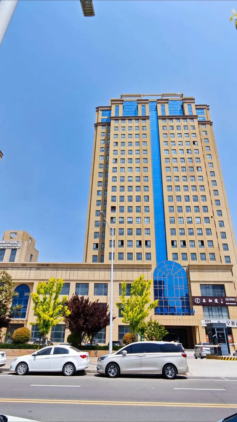 Cost-Effective Office Building Solutions with High-Strength Steel Frame