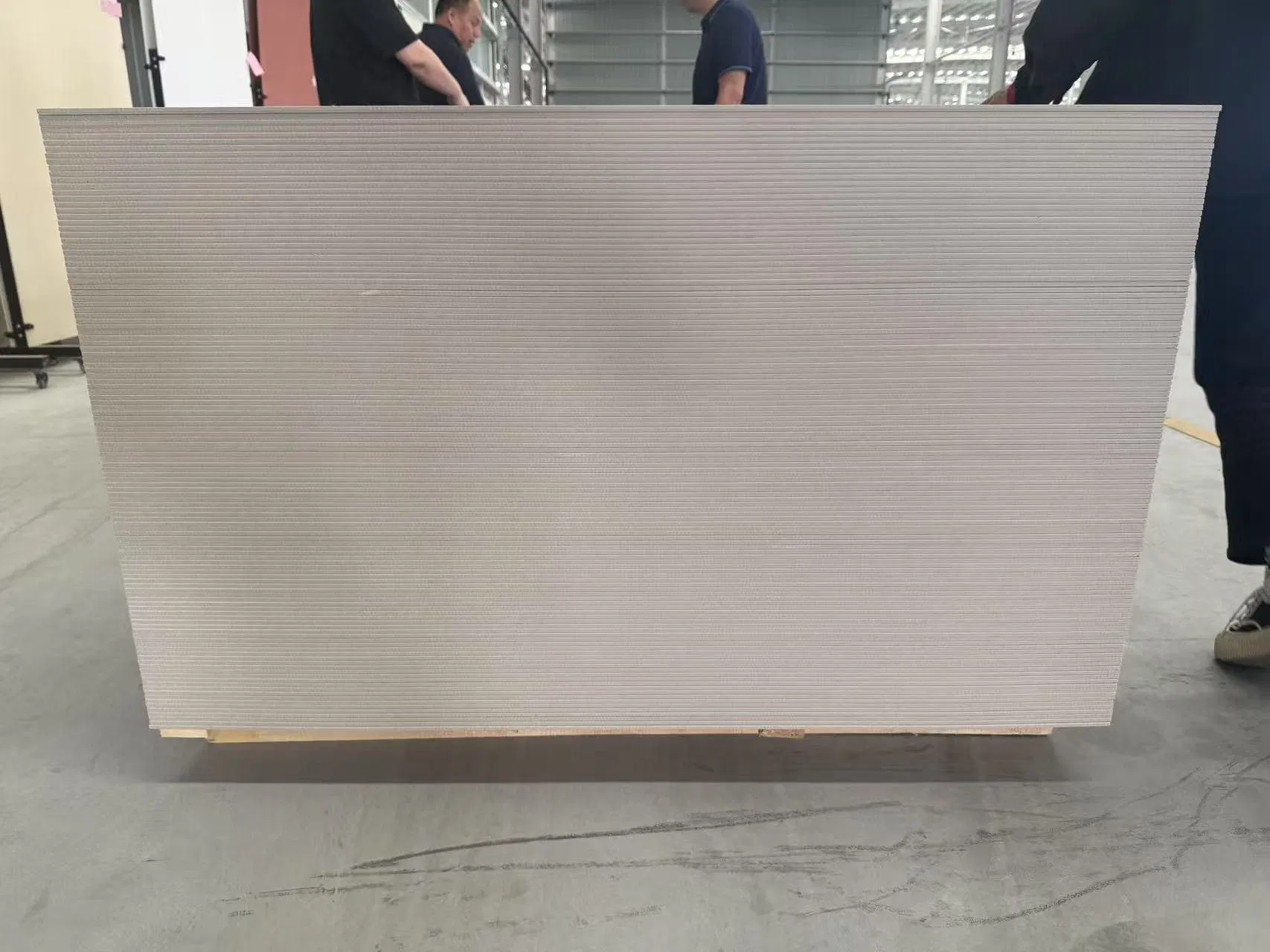 Thermal Insulation Cladding Waterproof Floor Cellulose Painting Siding Slab Facade Plate Calcium Silicate Panel Sheet Cement Fiber Board for Exterior Wall