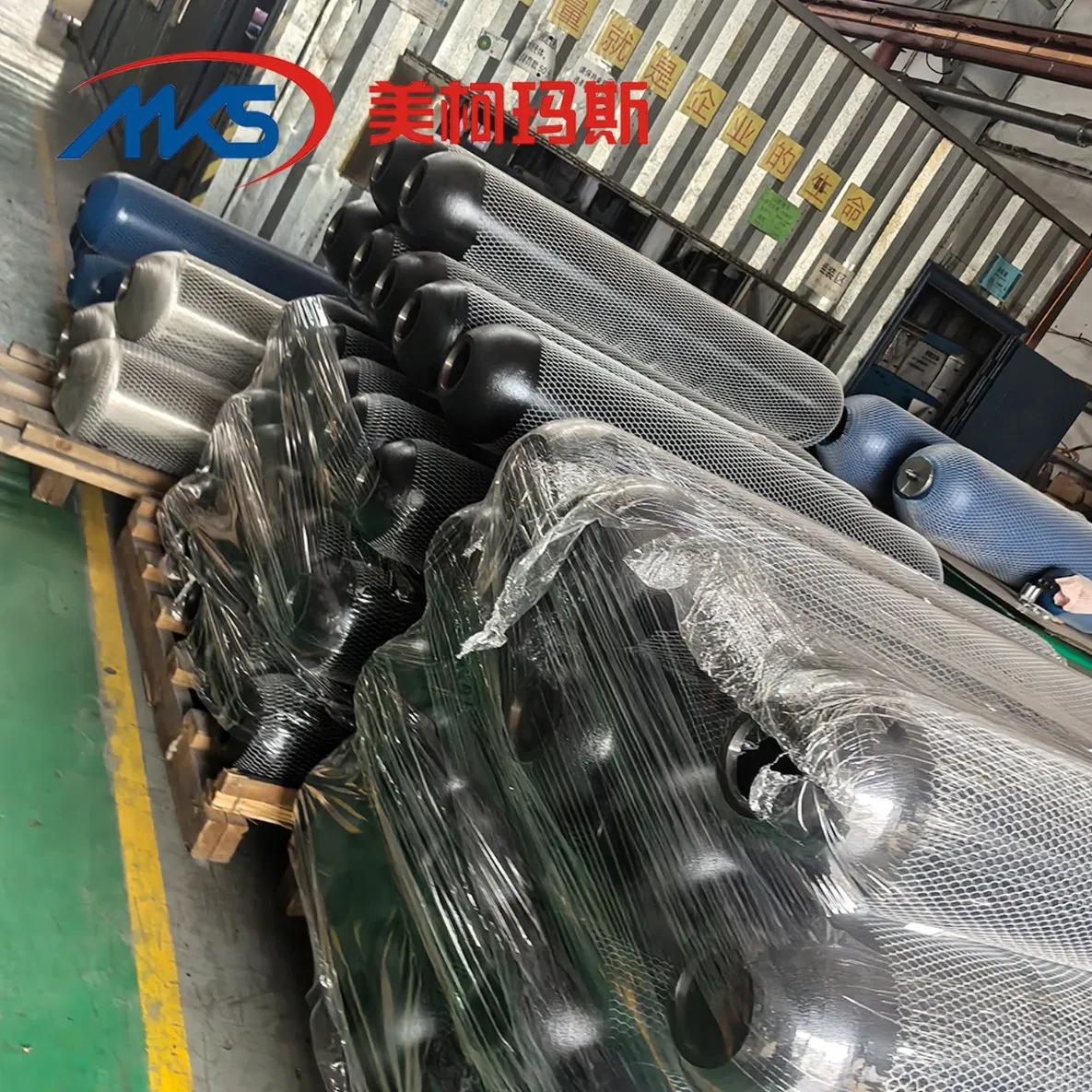 Гидравлический аккумулятор 106-1275/1279 для экскаватора