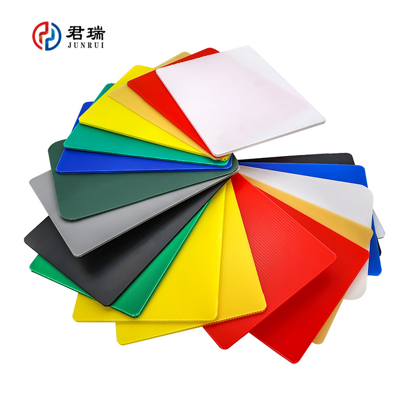 Inexpensive Moisture-Proof Durable Plastic Sheet