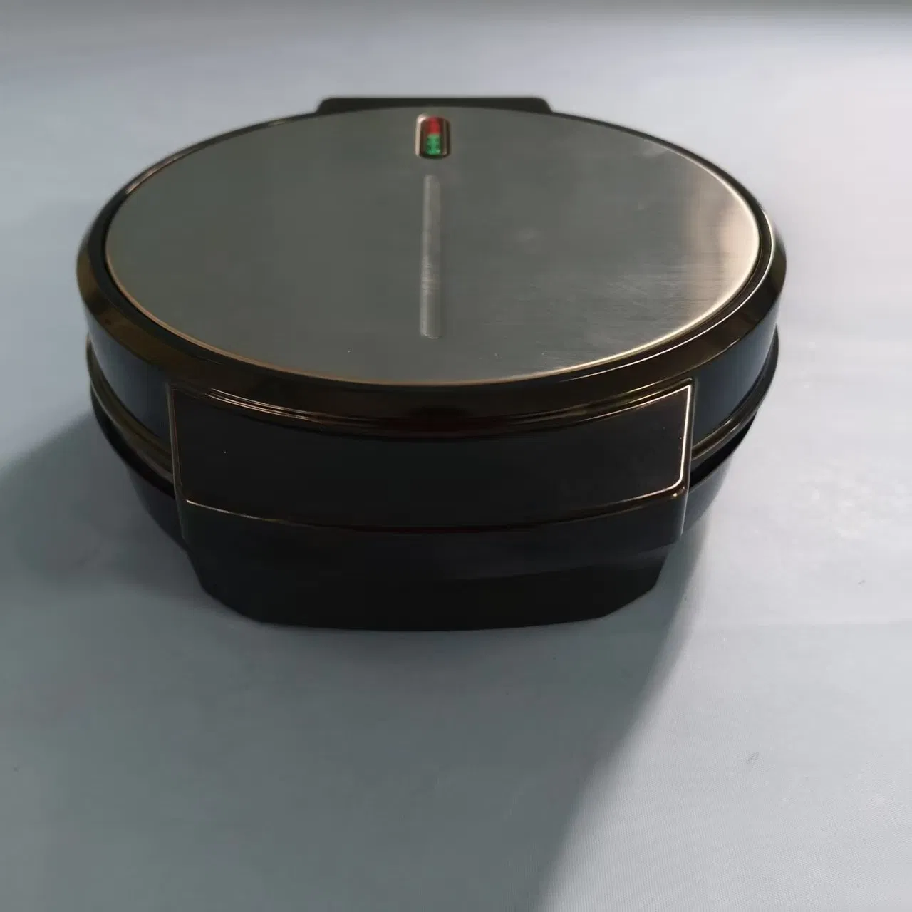 Lightweight SUS Snack Maker Perfect for Busy Lifestyles and on-The-Go Cooking