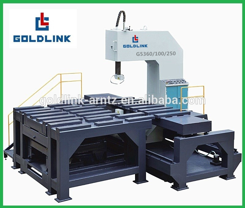 Ленточная пила по металлу вертикальная для листового металла