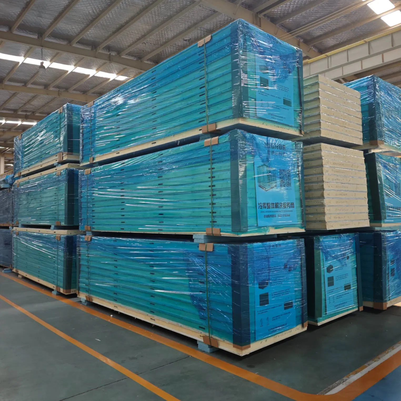 PU Sandwich Panel for Cold Storage Wall Insulation and Commercial Building Projects