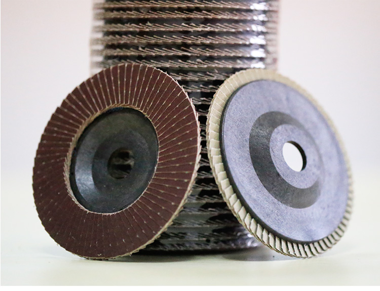 Лепестковый круг FM 5 дюймов для алюминия