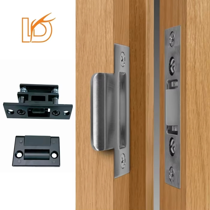 Wholesale Adjustable Black Powder Coated Bolt Door Catch Roller