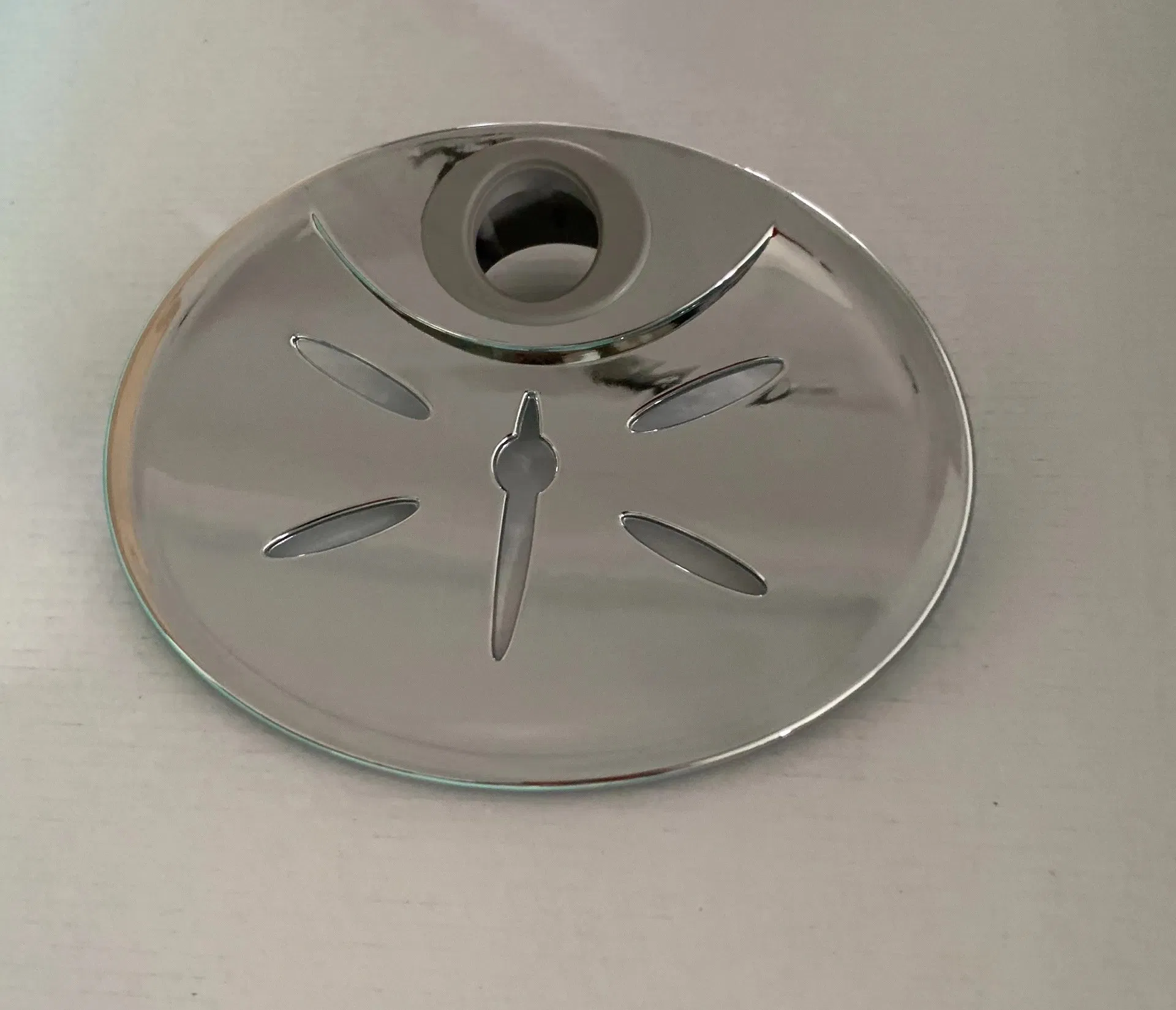 Adjustable High-Pressure Shower Head with Soap Dispenser for Luxurious Bathing