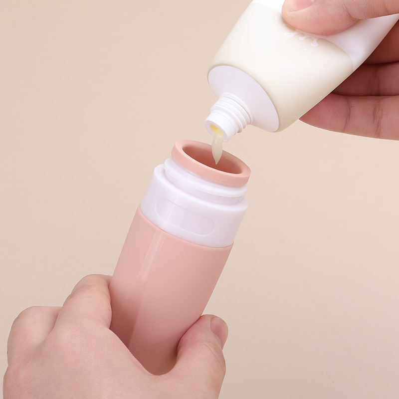 High Quality Toiletries Set Squeeze Shampoo Bottle Travel Accessories Silicone Bottle