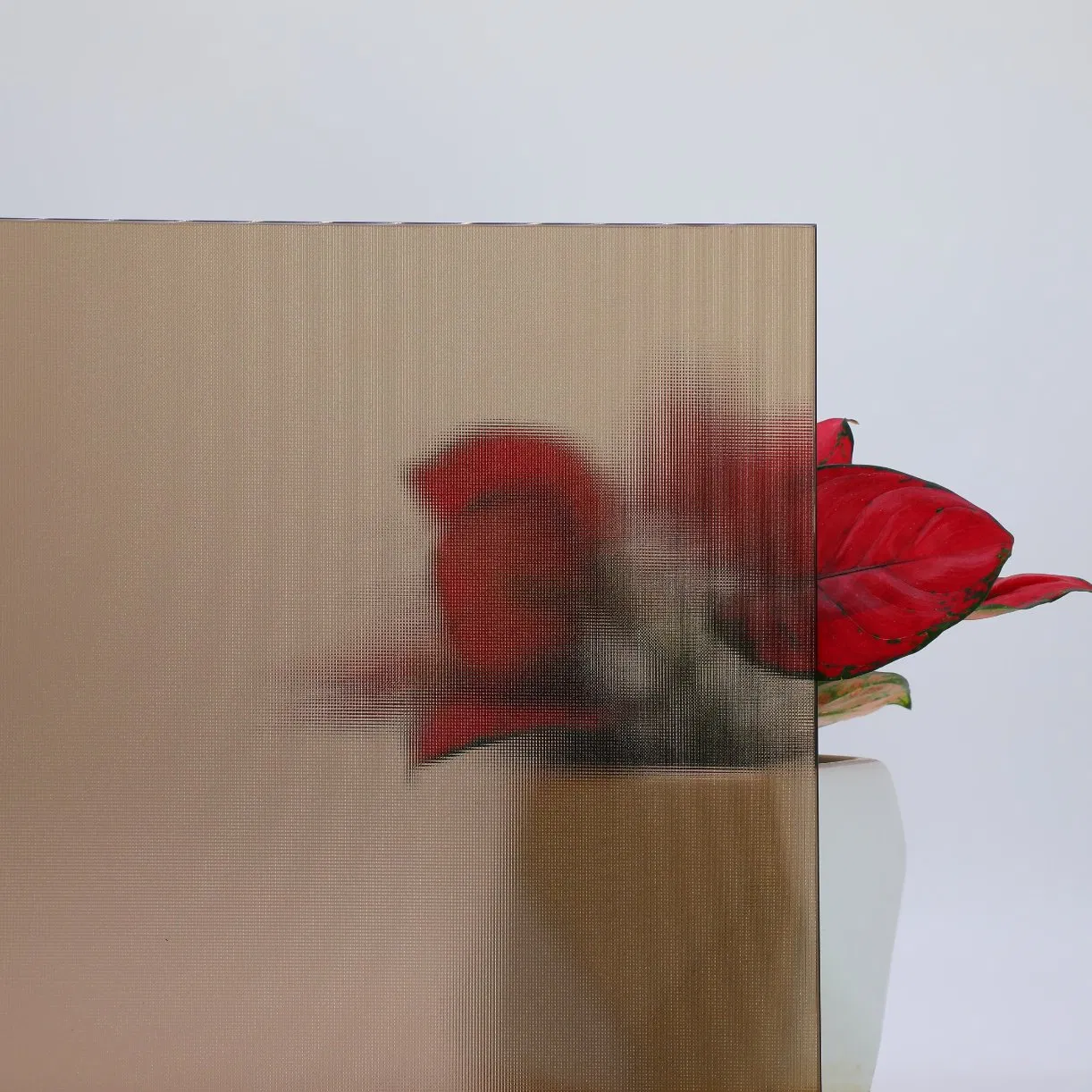 5/6mm Bronze Aqualite Figured Patterned Glass with Variety of Designs and Patterns Tempered Quality with Factory Price