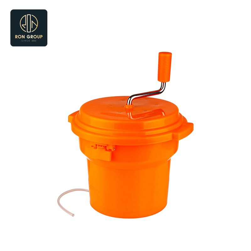 Handy Kitchen Salad Spinner for Quick and Efficient Use