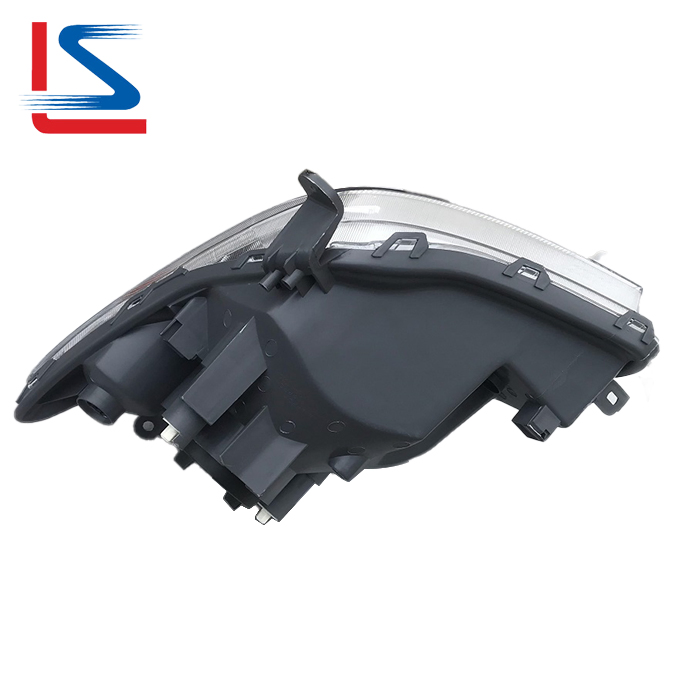 Фара головного света для Toyota Ist Xa 2005