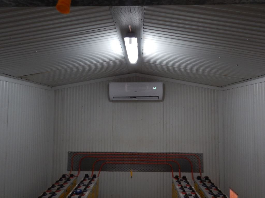 Солнечный кондиционер 18000 BTU для дома с аккумулятором