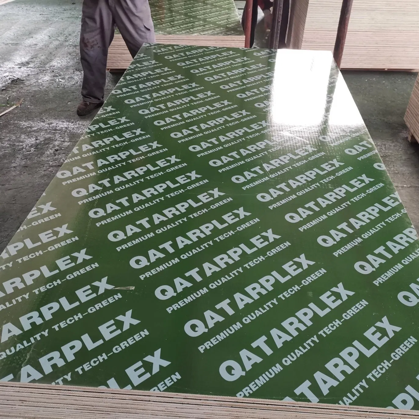 Heavy-Duty Structural Timber Boards - Moisture-Resistant Plywood From China