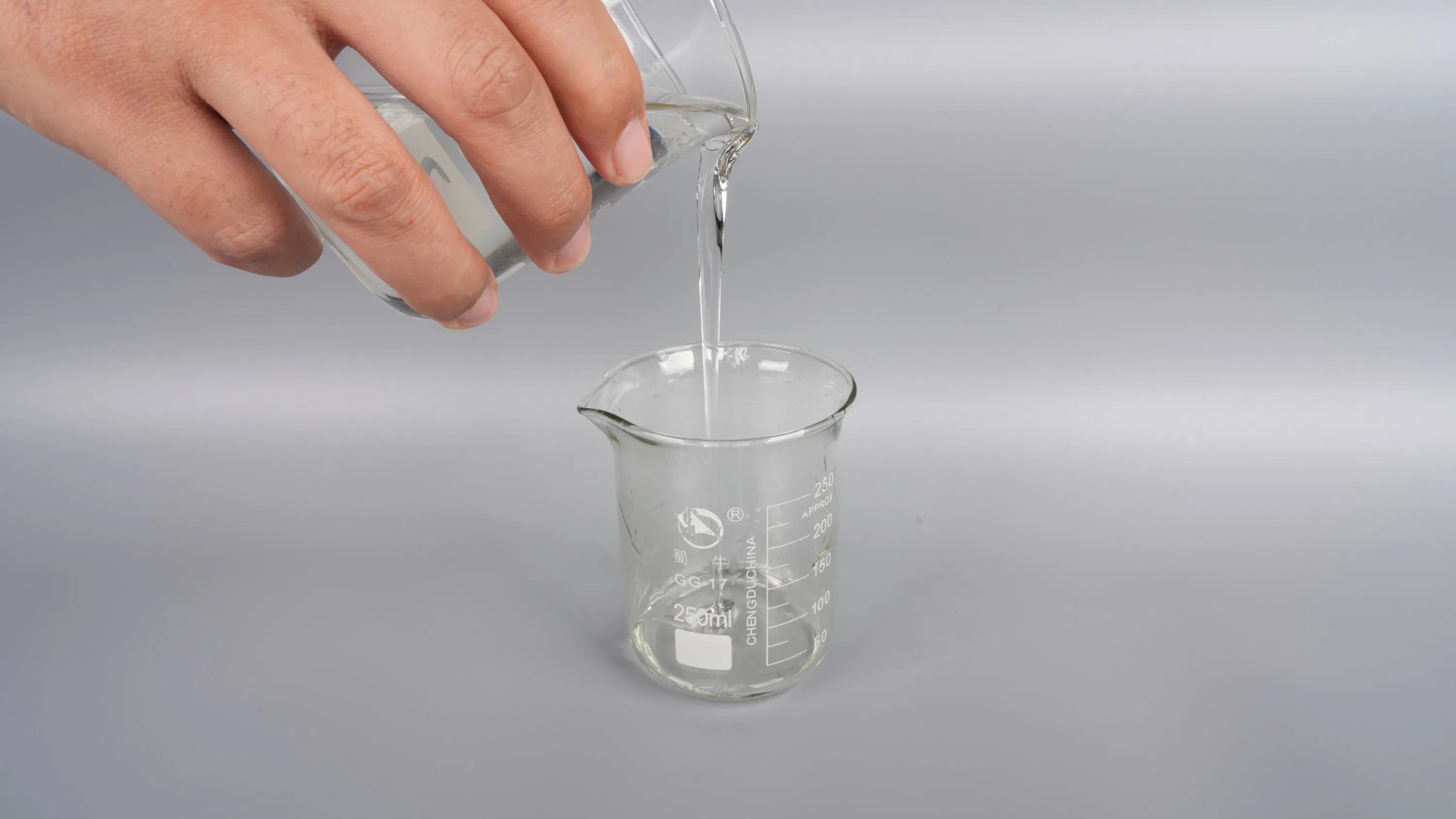 Ready Mix Concrete Solution – PCE Superplasticizer Liquid 50% Formula