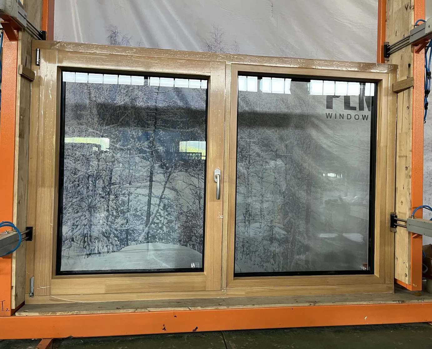 Penjoy Phi Certified Energy Efficient Aluminum Wood Cladding Pasive Window