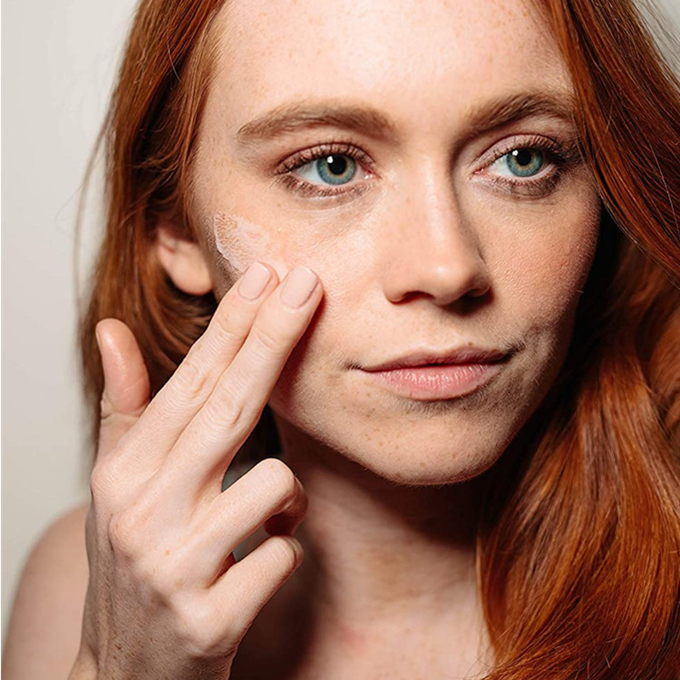 Advanced Vegan Face Moisturizer with Sunscreen for All Skin Types