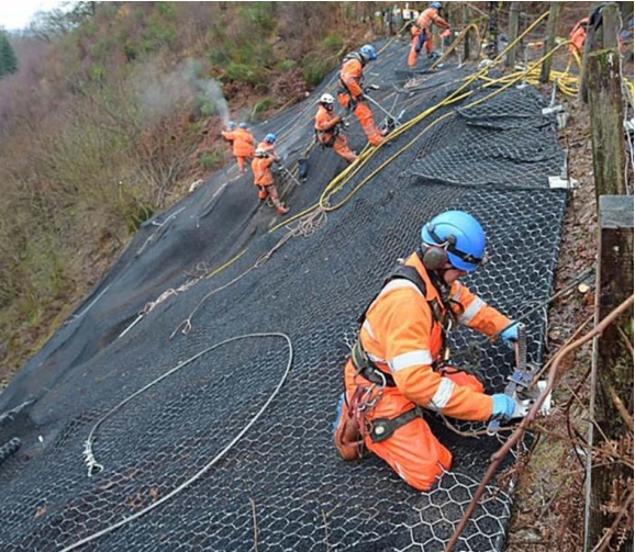 Reinforced Eco-Friendly Turf Reinforcement Mat Erosion Control Geomat Slope Protection Geonet Mat Blanket