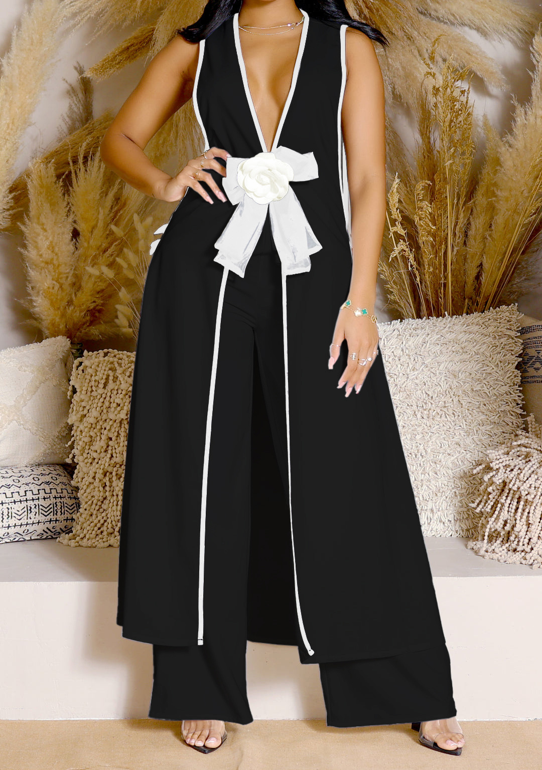 Комплект женский летний топ с V-вырезом и брюки прямые