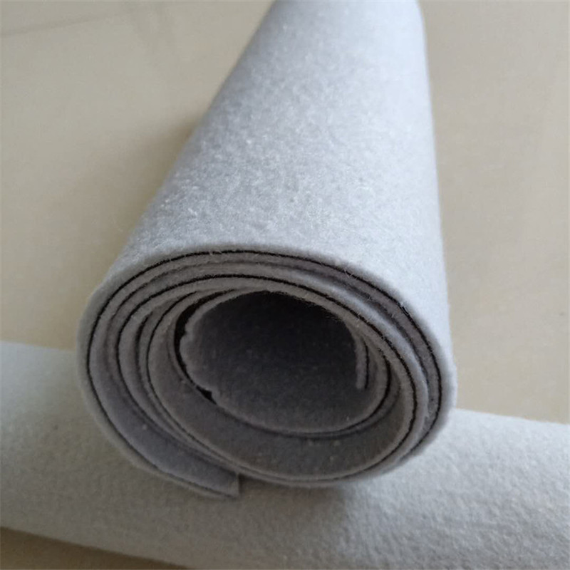 Antiseepage Short Fiber Composite Geomembrane for Artificial Lake