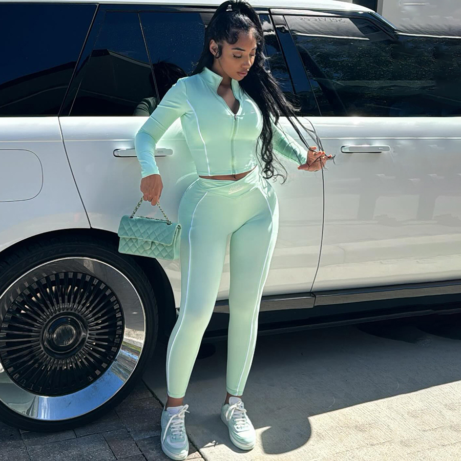 Костюм женский спортивный Kliou K24S58276 на молнии