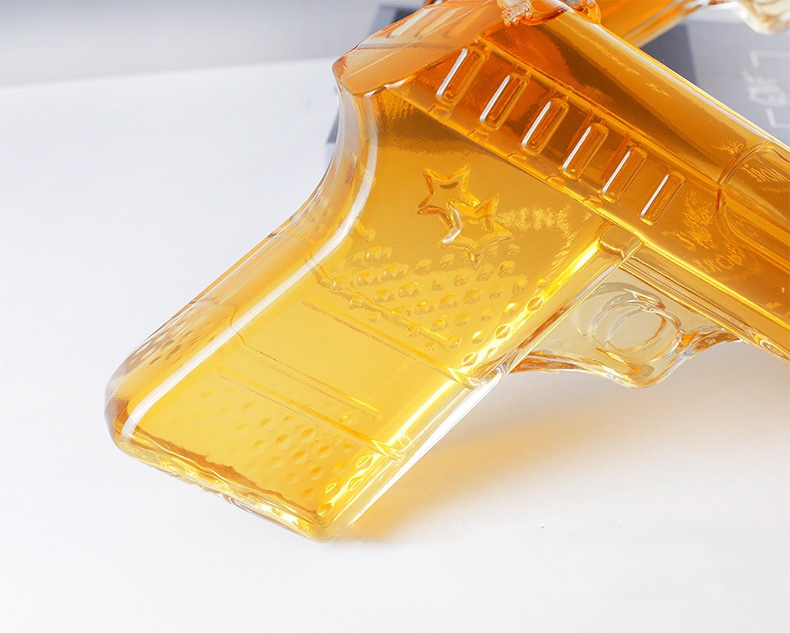 470ml Elegant Wine Decanter for Vodka Gun Whiskey Decanter Bottle Whiskey Glasses