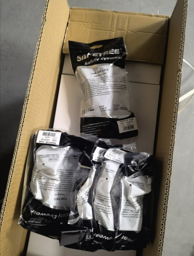 High Quality Industrial Safety Glasses PPE Anti Scratch Anti Fog UV Protection Gafas De Seguridad