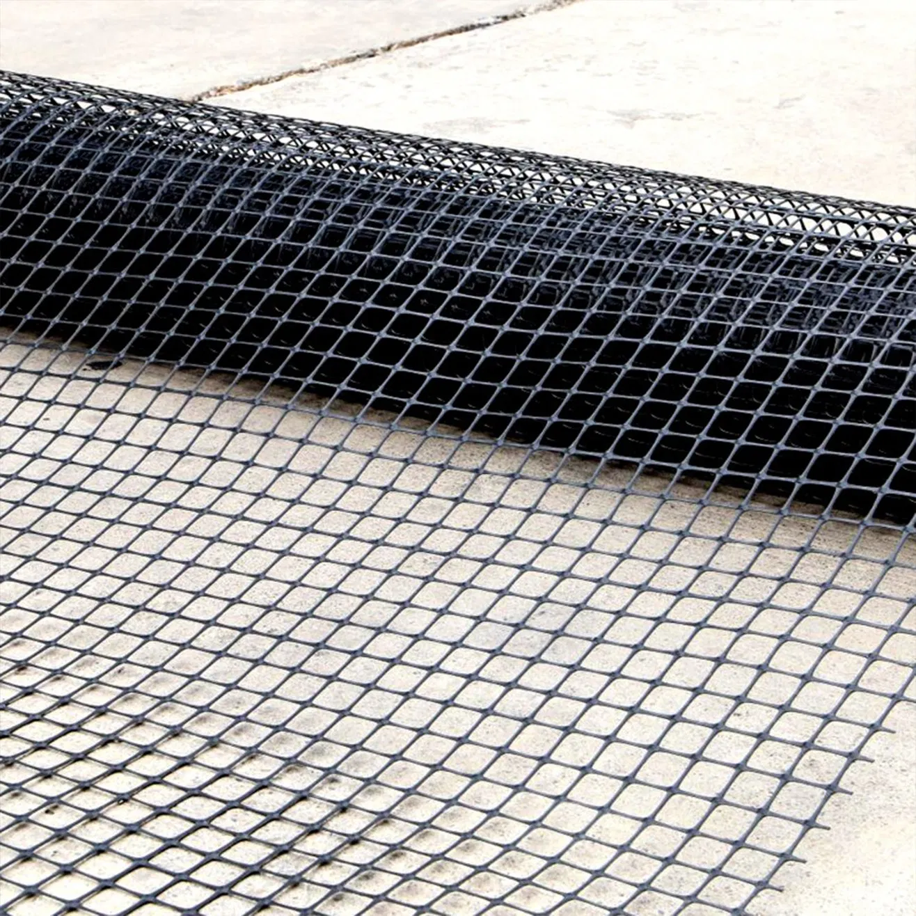 High-Performance Polypropylene Double-Axial Geogrid, 35-35kn Model, Perfect for Large-Scale Construction Projects