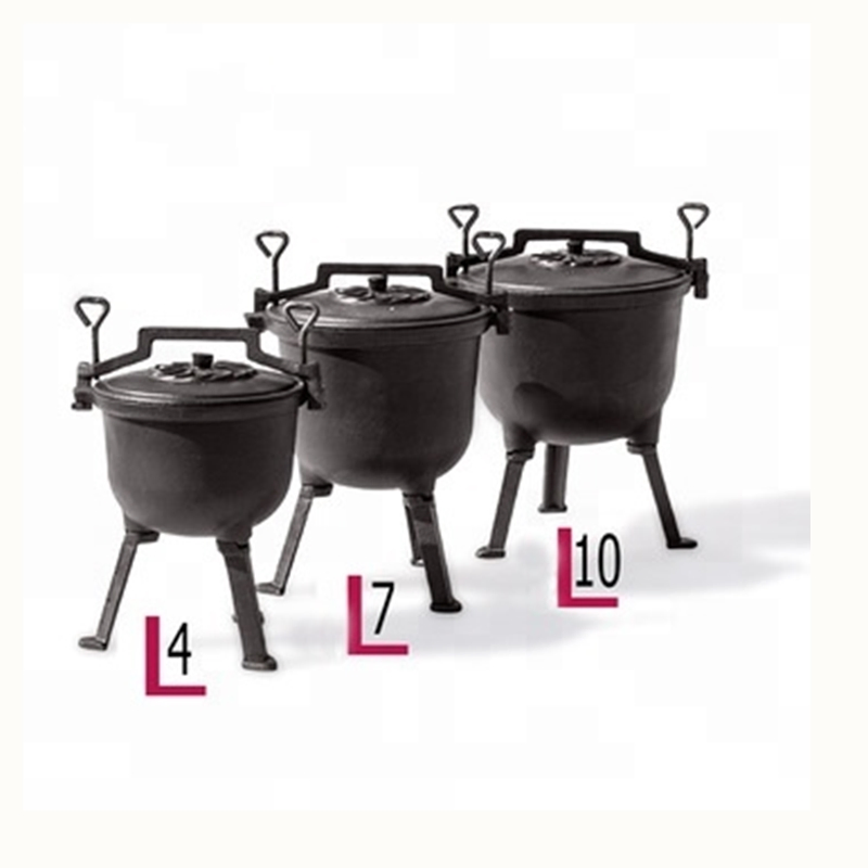 Чугунный казан на трех ножках, 4 л