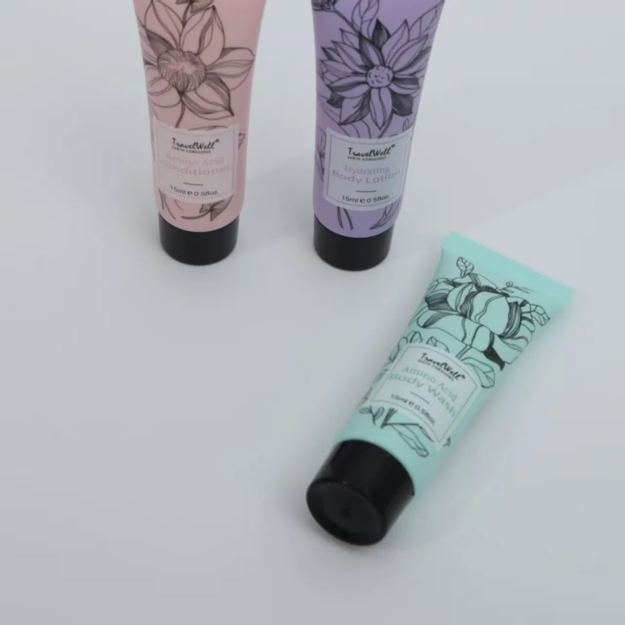 Travel Size Biodegradable Room Wholesale Hotel Amenities Mini Shampoo / Gel OEM