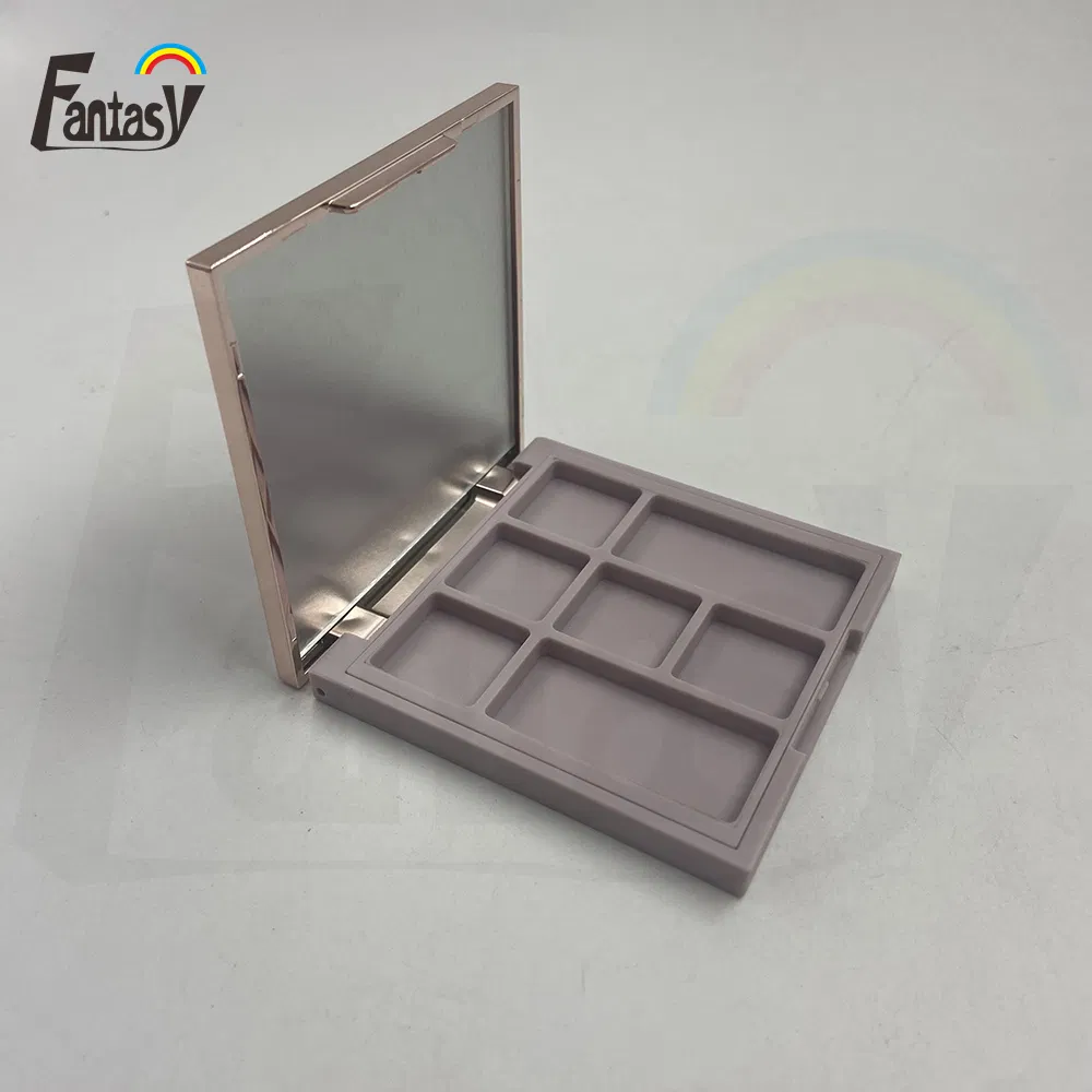 Customized 7 Color Cosmetic Eyeshadow Palette Eyeshadow Case for Make up Container