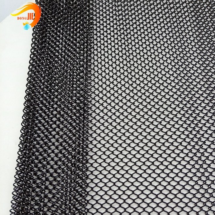 Customizable Small Chain Link Fencing for Garden Spaces