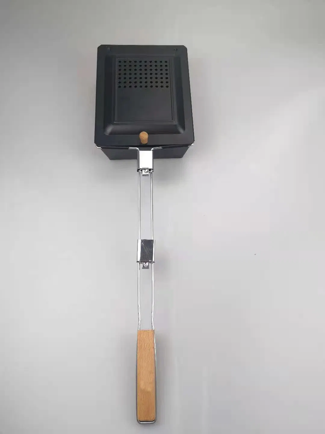 Outdoor Steel Shaking Popcorn Popper