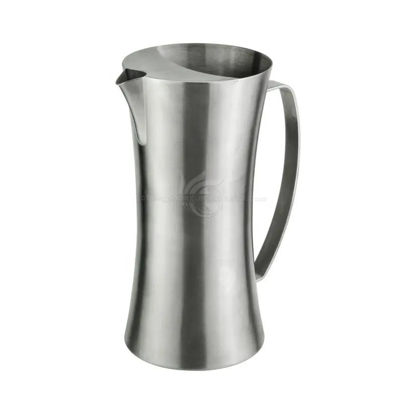 1.8L Water Pitcher Large Capacity Stainless Steel Water Pot Kettle Jug Cold Beverages Drink Juice Pot with Ice Guard