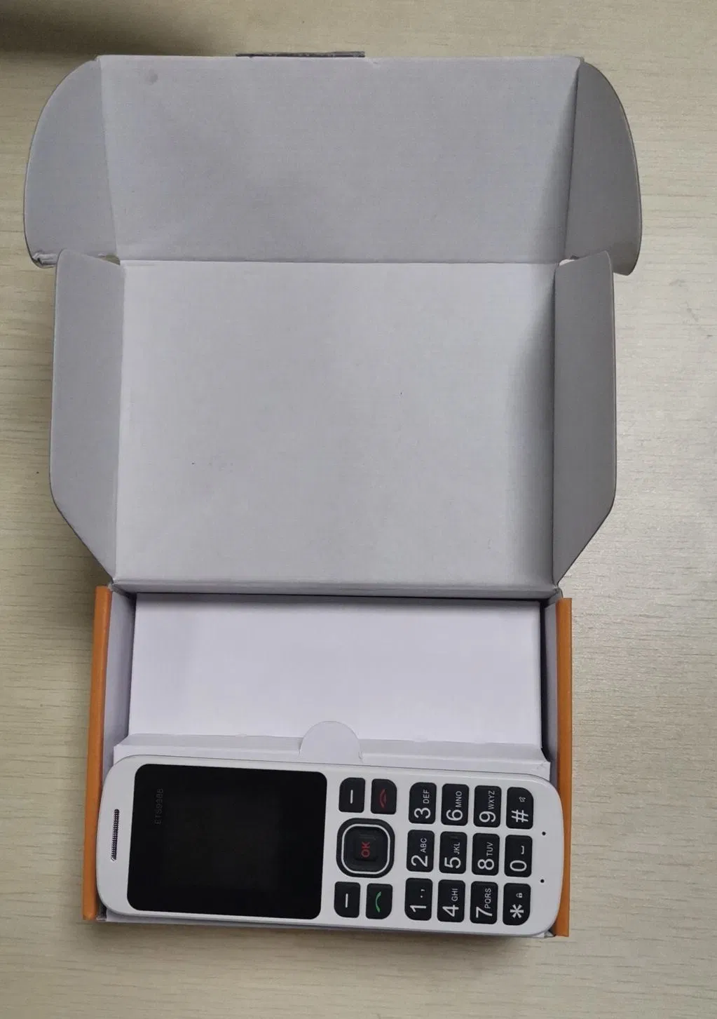 Factory Retail Quad Band 1 SIM GSM Fixed Cordless Telephone