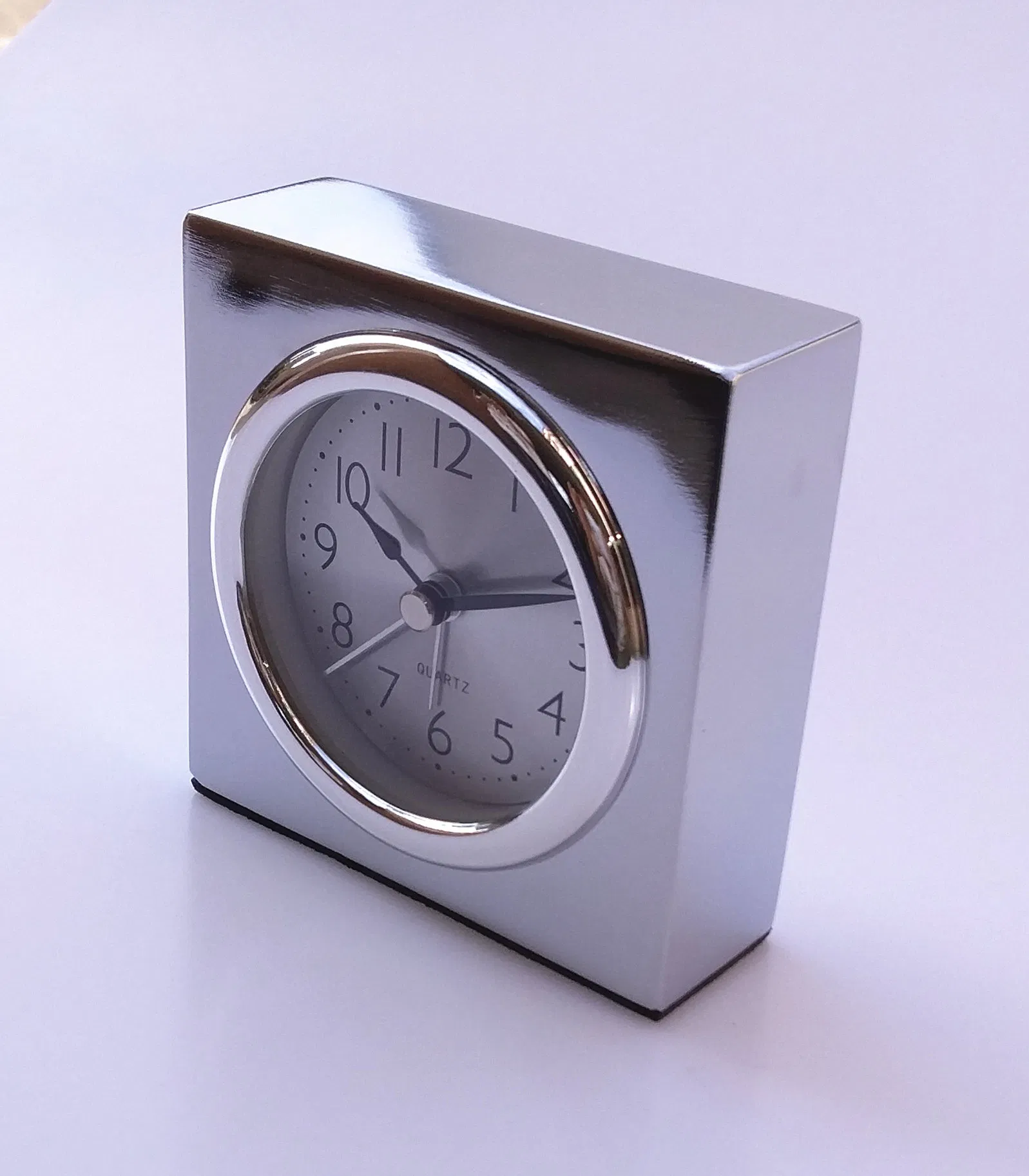 Alumi Table Wooden Alarm Clock for Hotel
