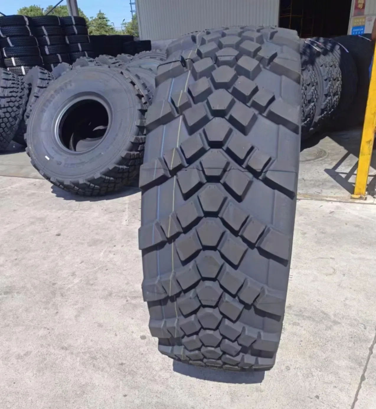 Kama 167D 16.00R20 All Steel OTR Heavy Duty Truck Tyre
