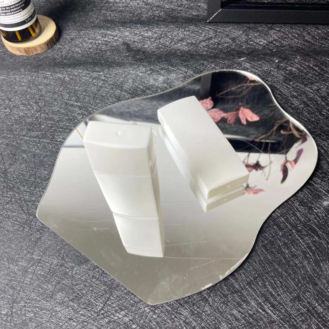 30ml/40ml Simple Plastic Square Extrusion PE Bottle for Skin Care Sunscreen and Shampoo Convenient Essential Oil Storage Bag