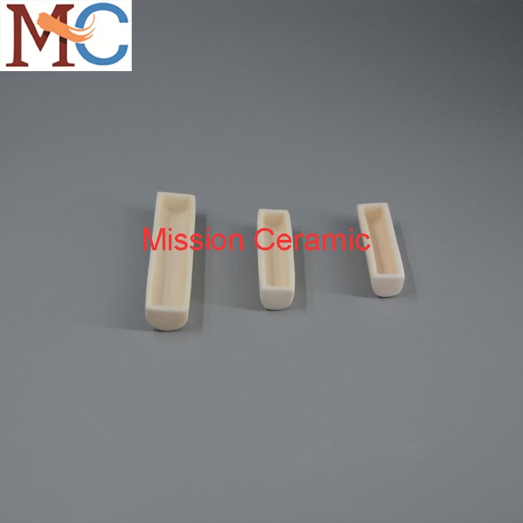 Корундовый тигель и лодочка из оксида алюминия 95-99%