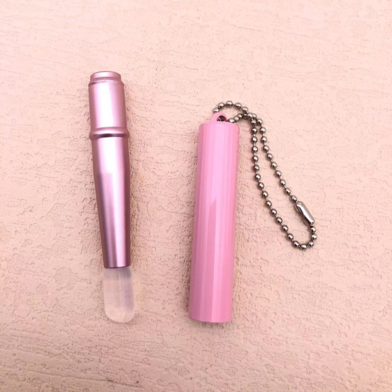 New Silicone Lip Brush with Cover with Vertical Head Lipstick Brush